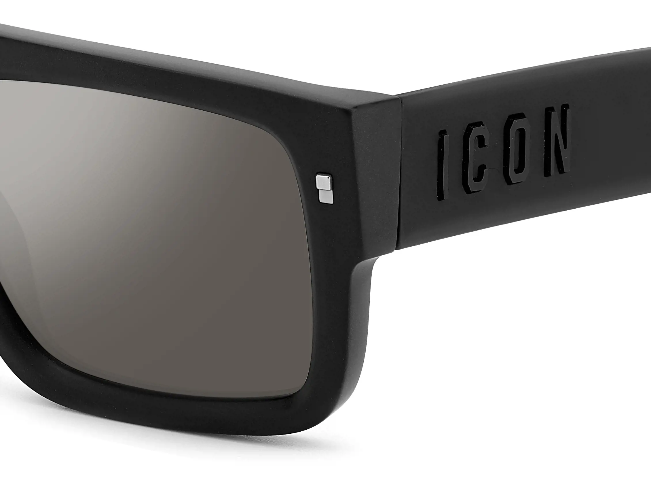 Dsquared2 ICON 0008/S 003 T4